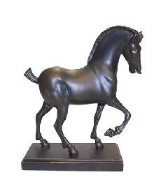 leonardo da vinci horse figurine